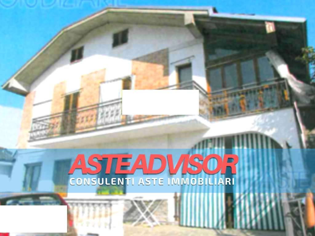 casa indipendente in vendita ad Asti in zona Madonna di Caniglie