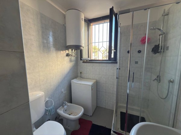 casa indipendente in vendita ad Asti in zona Sessant