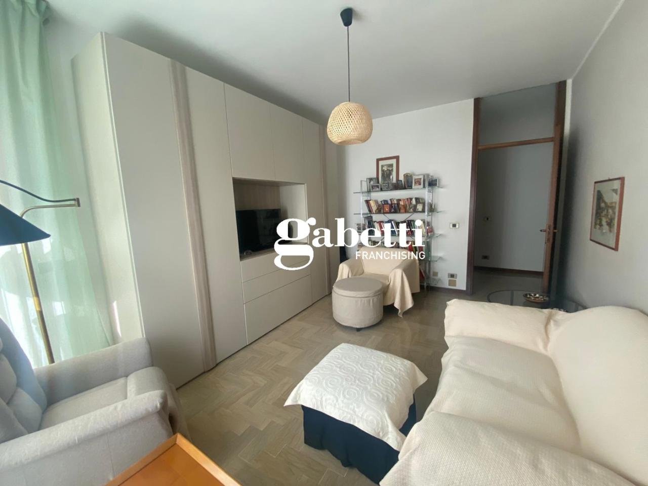 appartamento in vendita ad Asti in zona Corso Casale