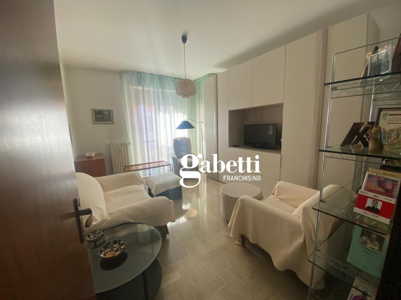 appartamento in vendita ad Asti in zona Corso Casale