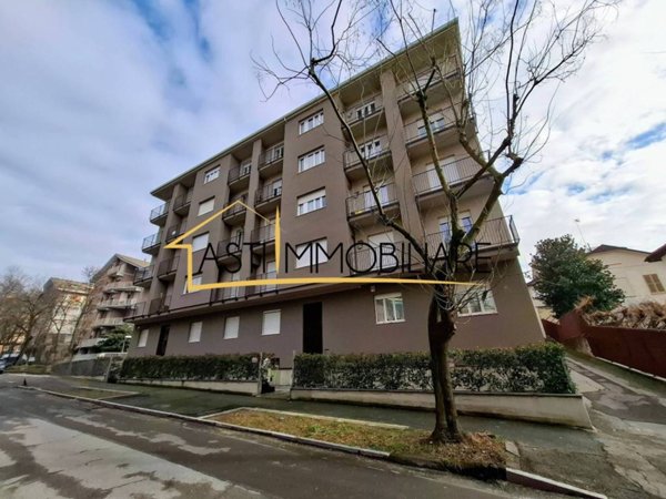 appartamento in vendita ad Asti