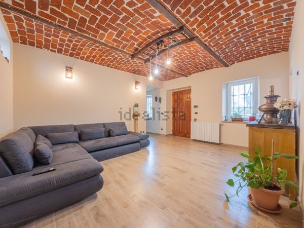 casa indipendente in vendita ad Asti