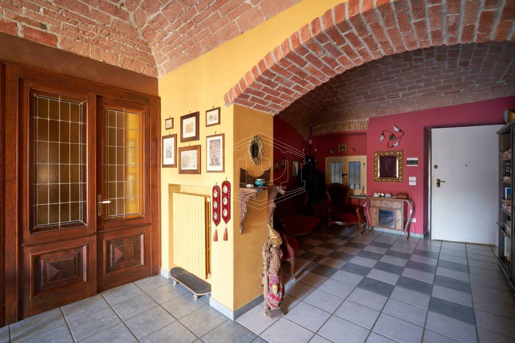appartamento in vendita ad Asti in zona Centro Città