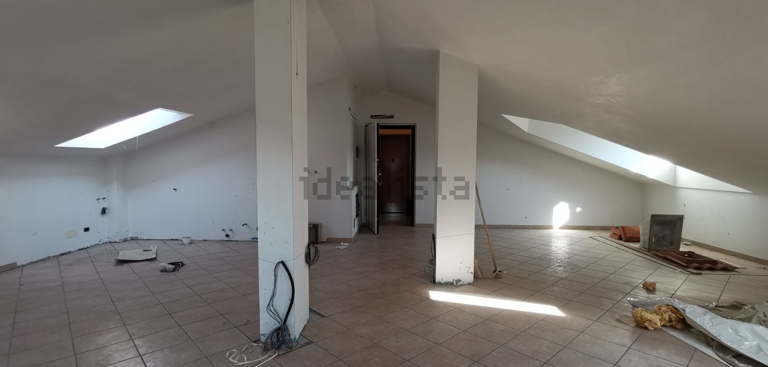 appartamento in vendita ad Asti in zona Palucco