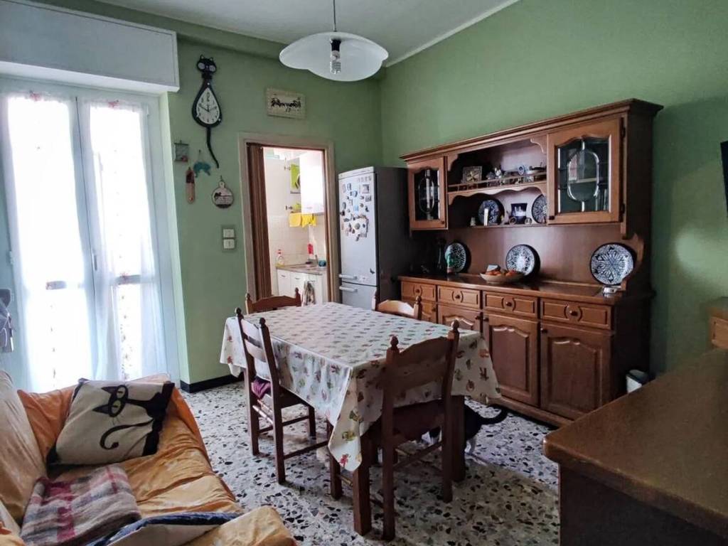 appartamento in vendita ad Asti in zona Trincere