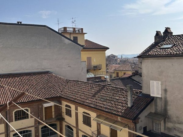 appartamento in vendita ad Asti in zona Centro Città
