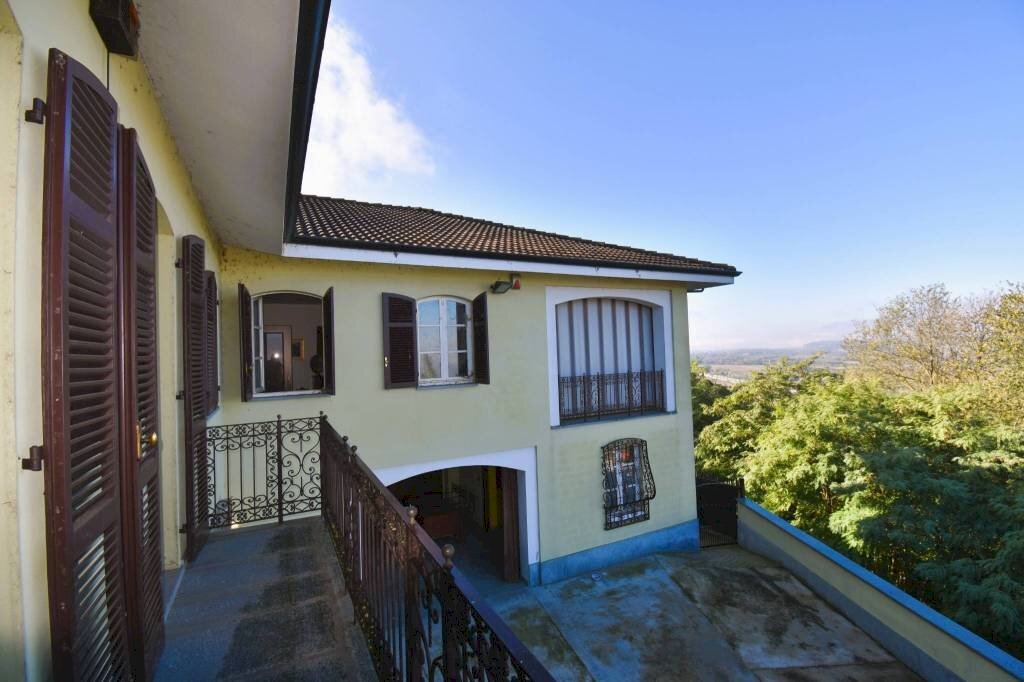 casa indipendente in vendita ad Asti in zona San Marzanotto