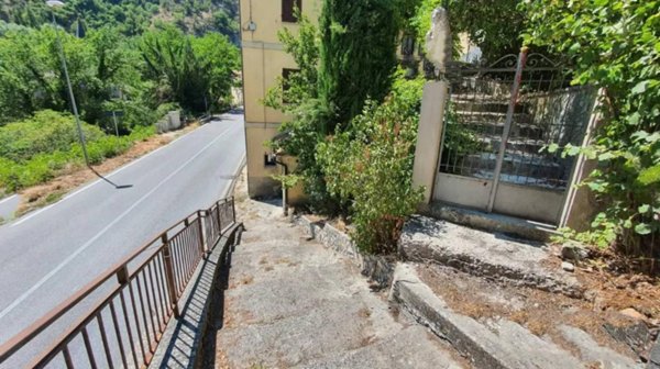 casa indipendente in vendita ad Asti