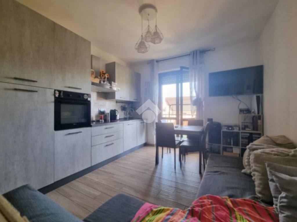 appartamento in vendita ad Asti in zona Palucco