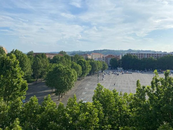 appartamento in vendita ad Asti