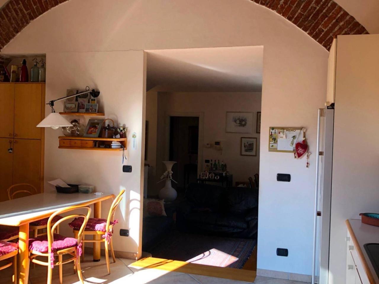 casa indipendente in vendita ad Asti in zona Centro Città
