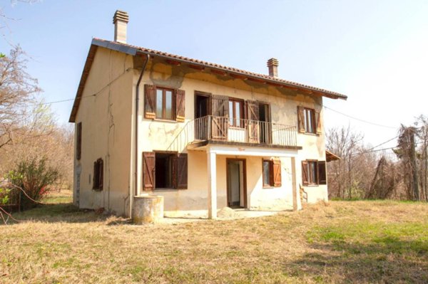 casa indipendente in vendita ad Asti