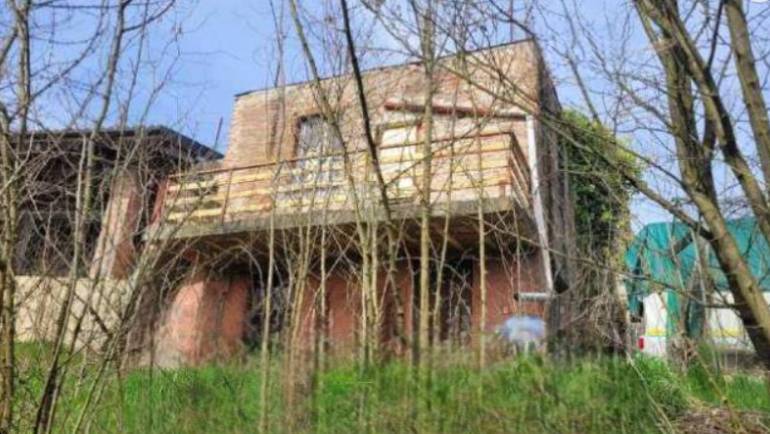 locale di sgombero in vendita ad Asti in zona Canova