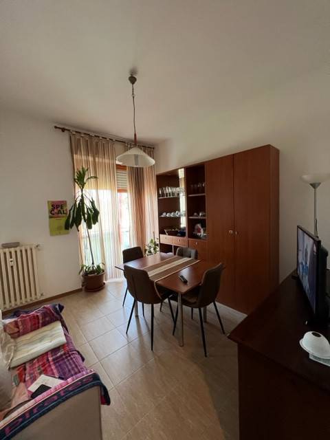 appartamento in vendita ad Asti in zona Bramairate