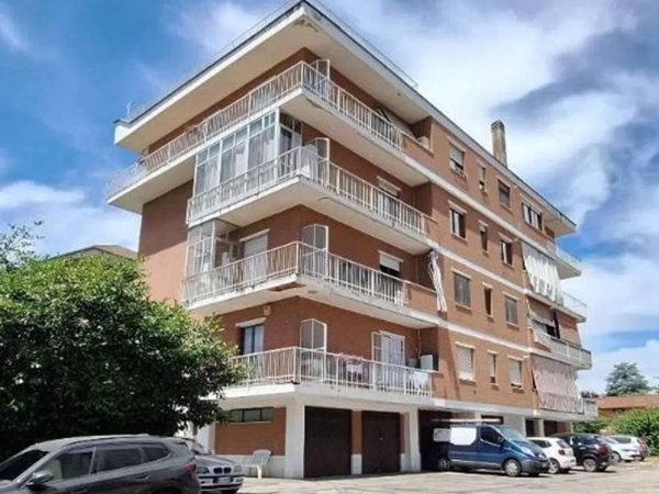 appartamento in vendita ad Asti in zona Trincere