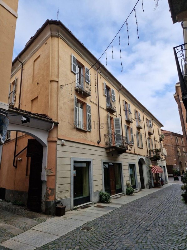 appartamento in vendita ad Asti in zona Centro Città
