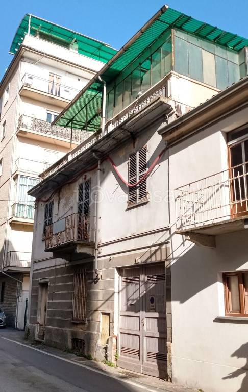 appartamento in vendita ad Asti in zona Corso Dante