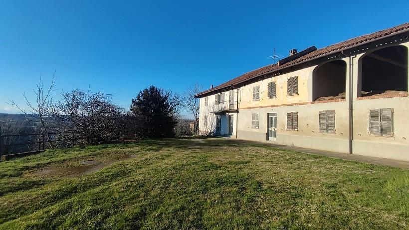 casale in vendita ad Asti