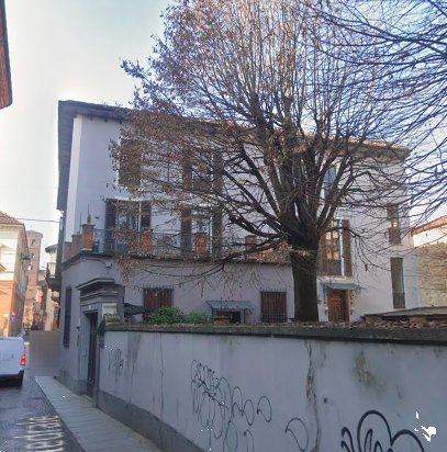 appartamento in vendita ad Asti in zona Canova