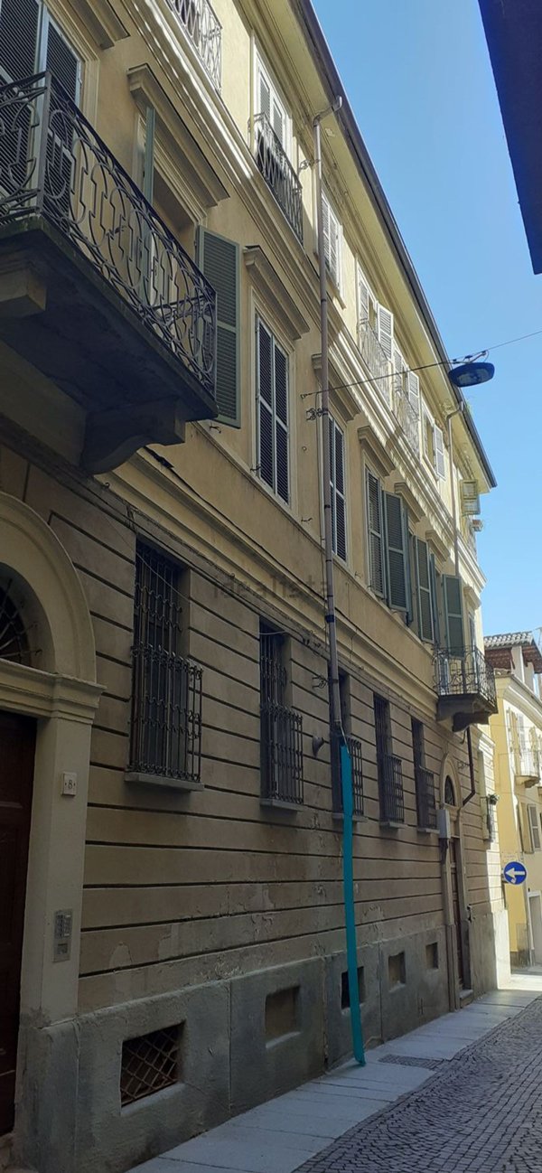 appartamento in vendita ad Asti