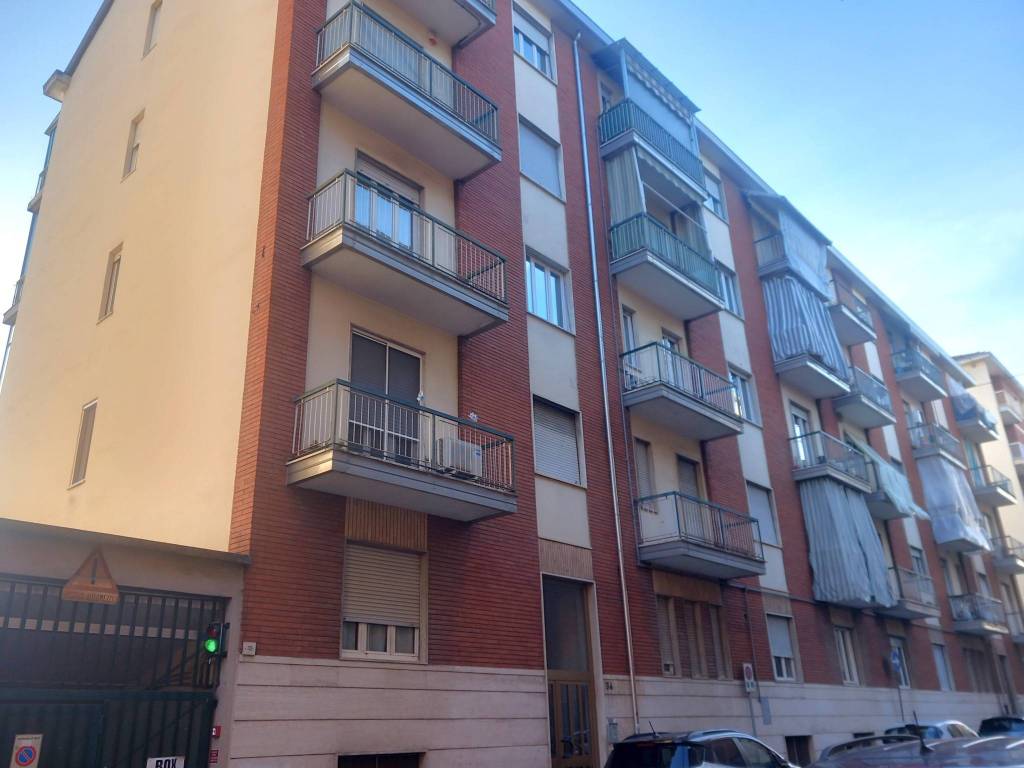 appartamento in vendita ad Asti in zona Corso Volta