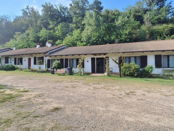 appartamento in vendita ad Asti in zona Sessant