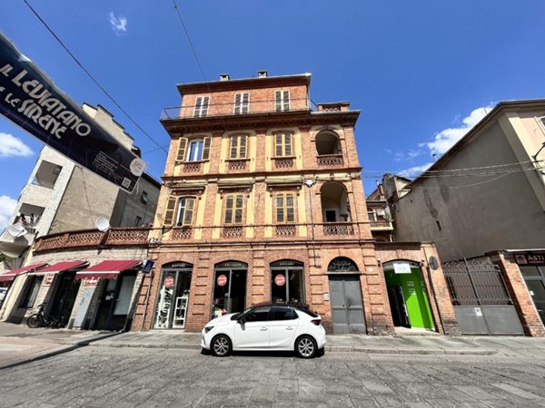 appartamento in vendita ad Asti in zona Centro Città