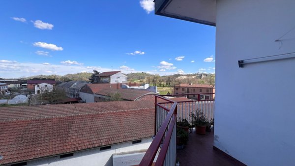appartamento in vendita ad Asti in zona San Damiano