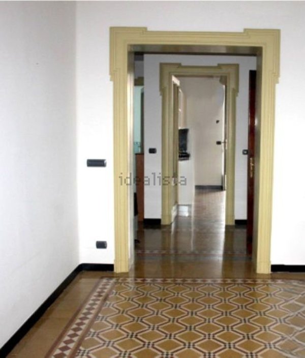 appartamento in vendita ad Asti in zona Quarto