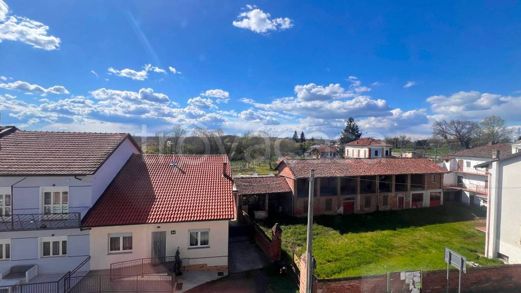 appartamento in vendita ad Asti in zona Vaglierano