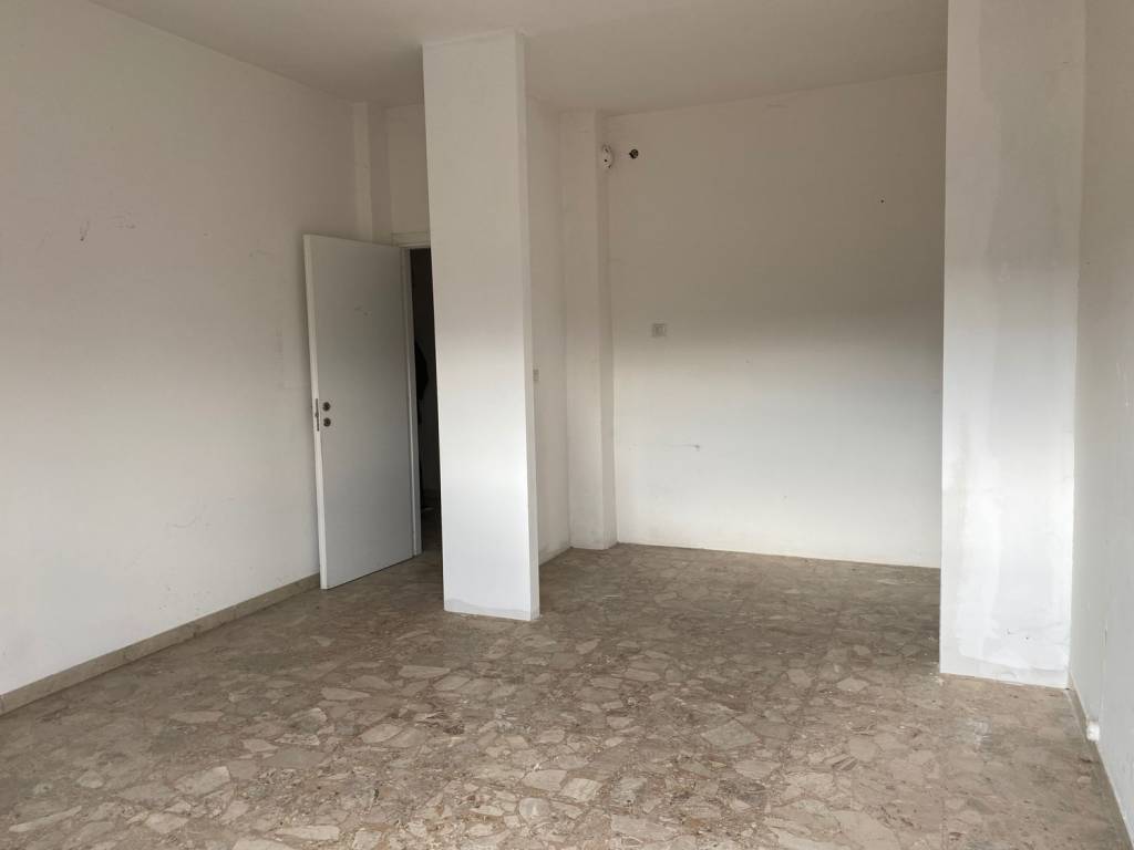 appartamento in vendita ad Asti in zona Bramairate
