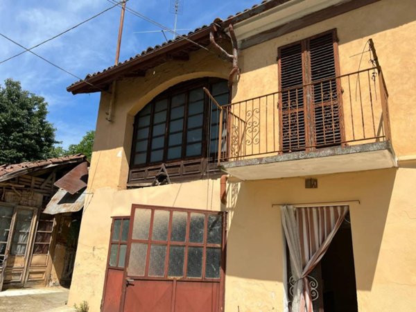 casale in vendita ad Asti