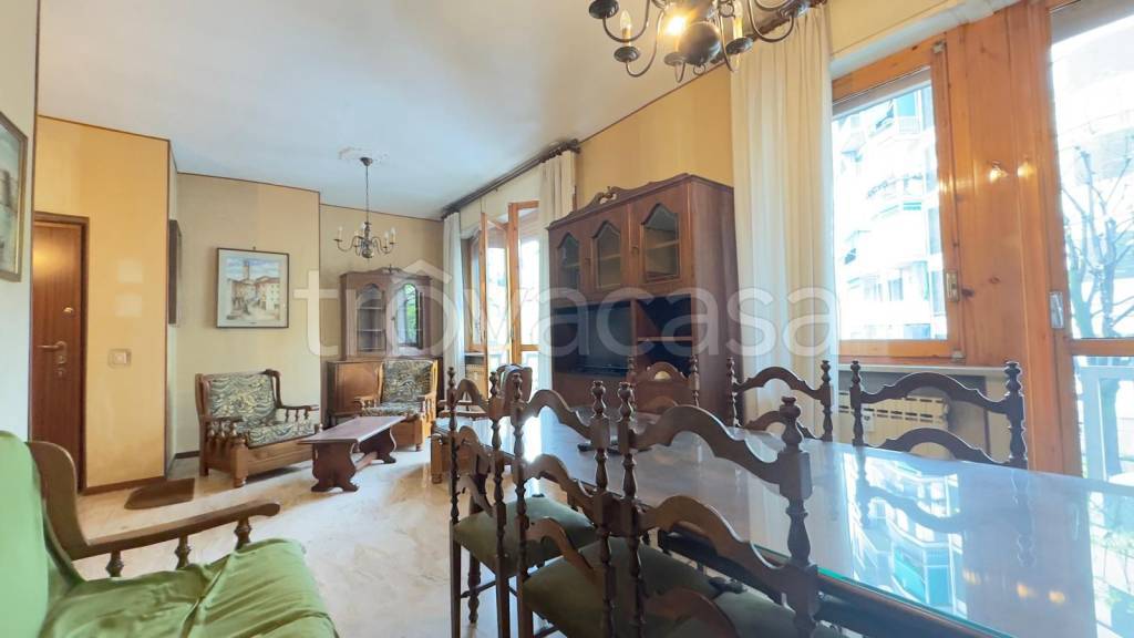 appartamento in vendita ad Asti in zona Questura