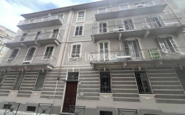 appartamento in vendita ad Asti in zona Centro Città