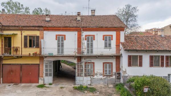 casa indipendente in vendita ad Asti in zona Centro Città