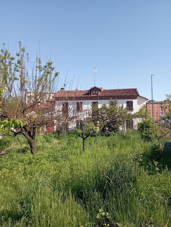 casa indipendente in vendita ad Asti