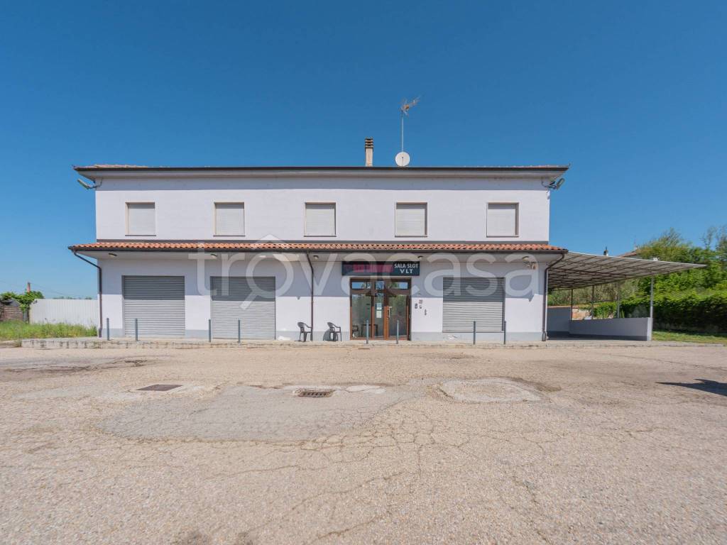 appartamento in vendita ad Asti in zona Valenzani