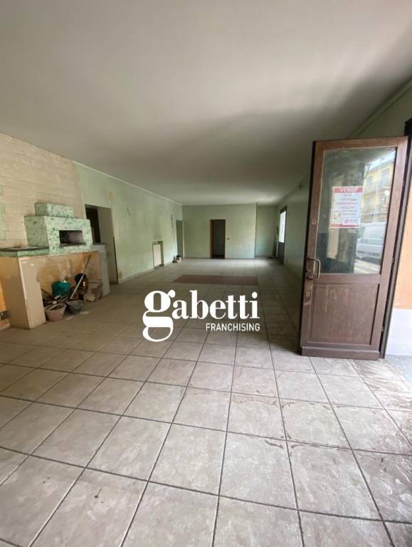 quadrivano in vendita ad Asti in zona Valmanera