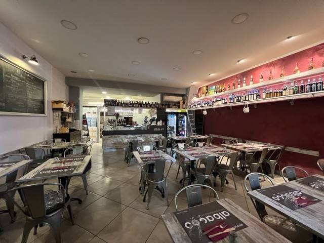 negozio in vendita ad Asti in zona Centro Città