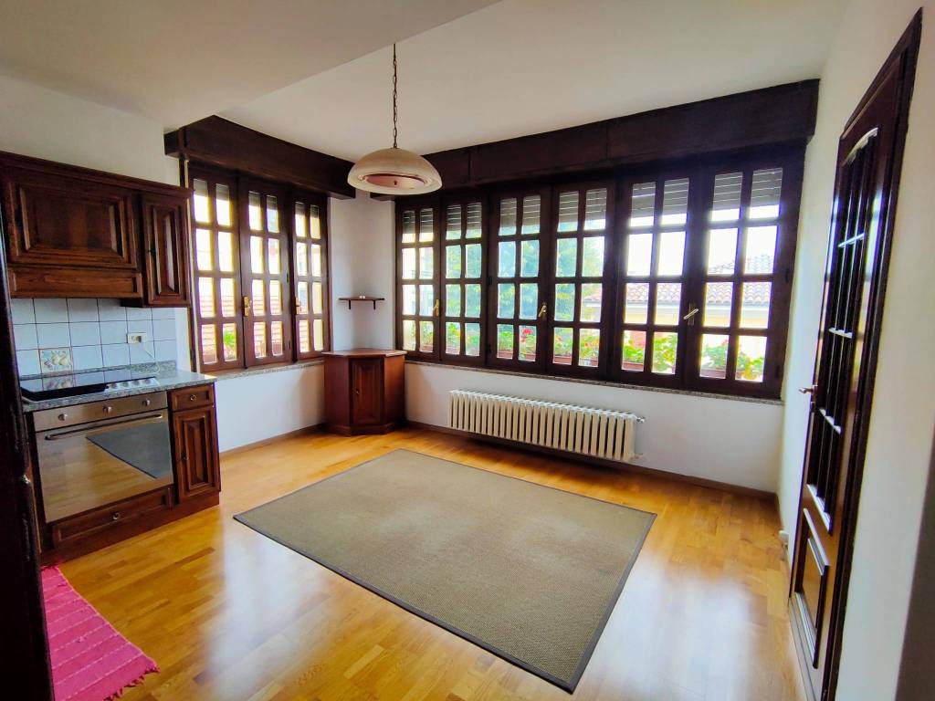 appartamento in vendita ad Asti in zona Centro Città