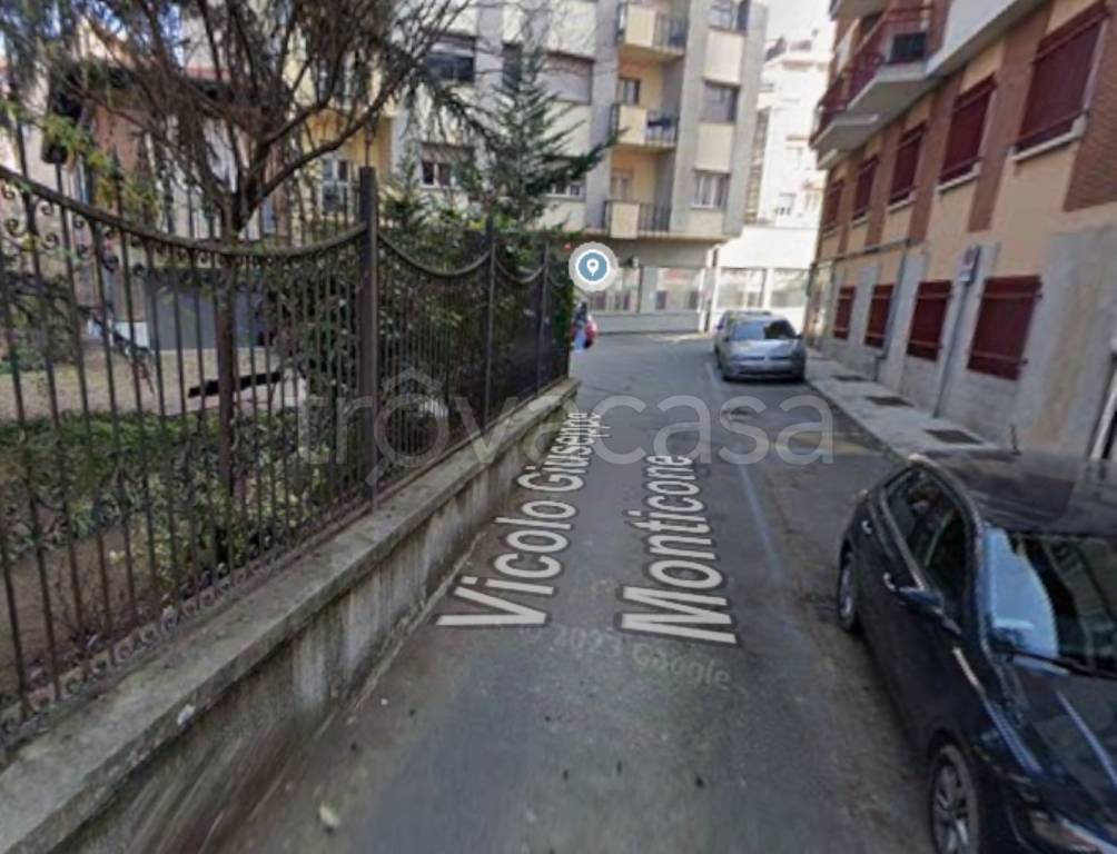 appartamento in vendita ad Asti in zona Centro Città