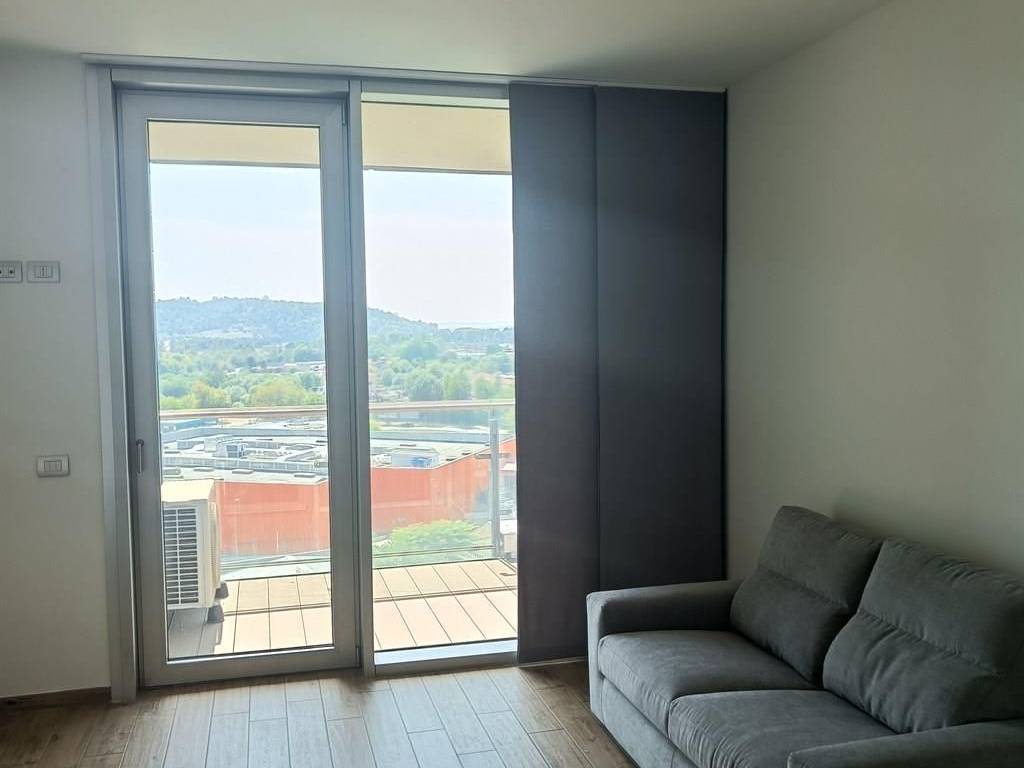 appartamento in vendita ad Asti in zona Bramairate