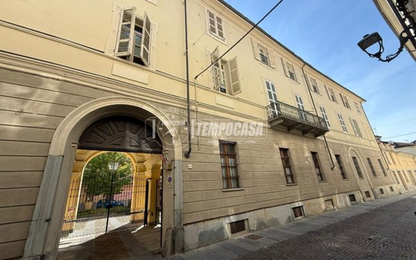 appartamento in vendita ad Asti in zona Centro Città