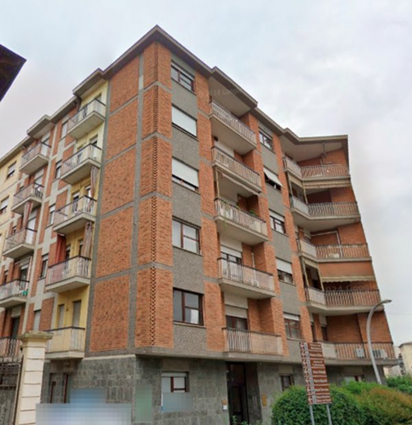 appartamento in vendita ad Asti in zona Canova
