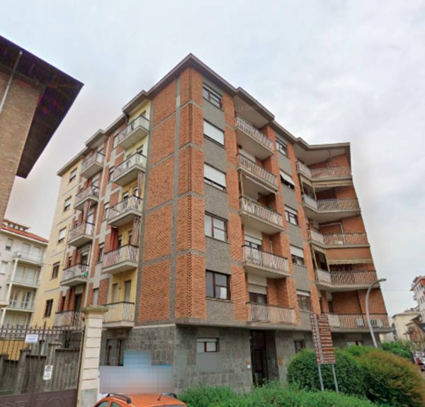 appartamento in vendita ad Asti in zona Canova