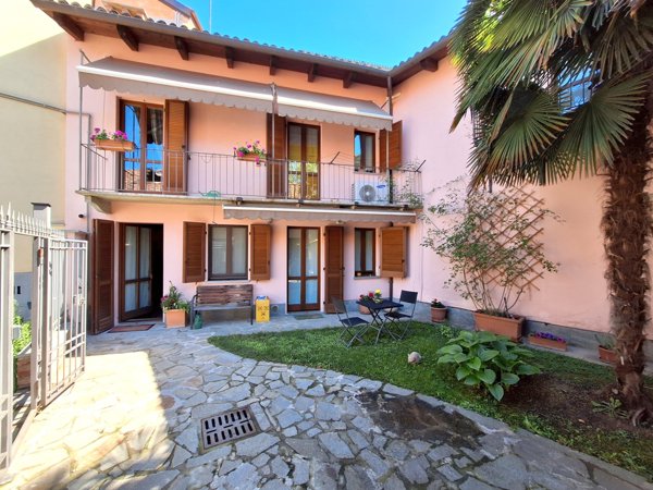 casa indipendente in vendita ad Asti