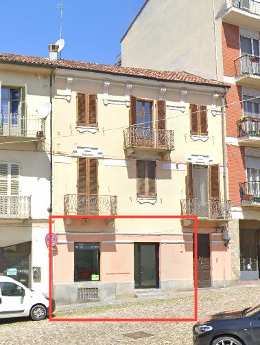 negozio in vendita ad Asti in zona Canova