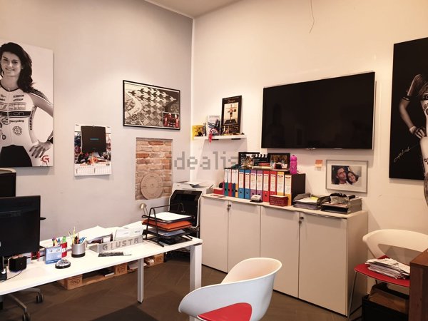 locale commerciale in vendita ad Asti in zona Centro Città