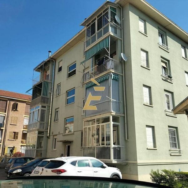 appartamento in vendita ad Asti in zona Corso Volta