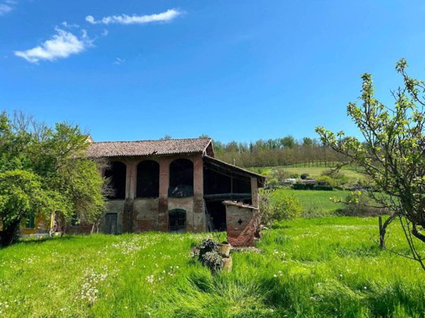 casale in vendita ad Asti